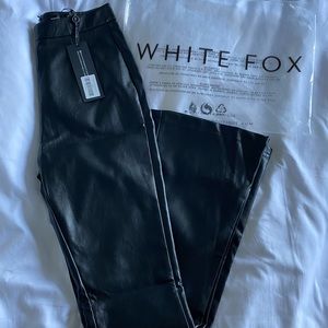 White Fox Faux Leather ‘Show it off Pants’